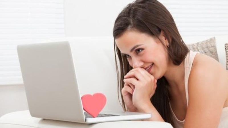 Trouvez l’amour sur le web